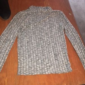 Grey turtleneck Cropped sweater